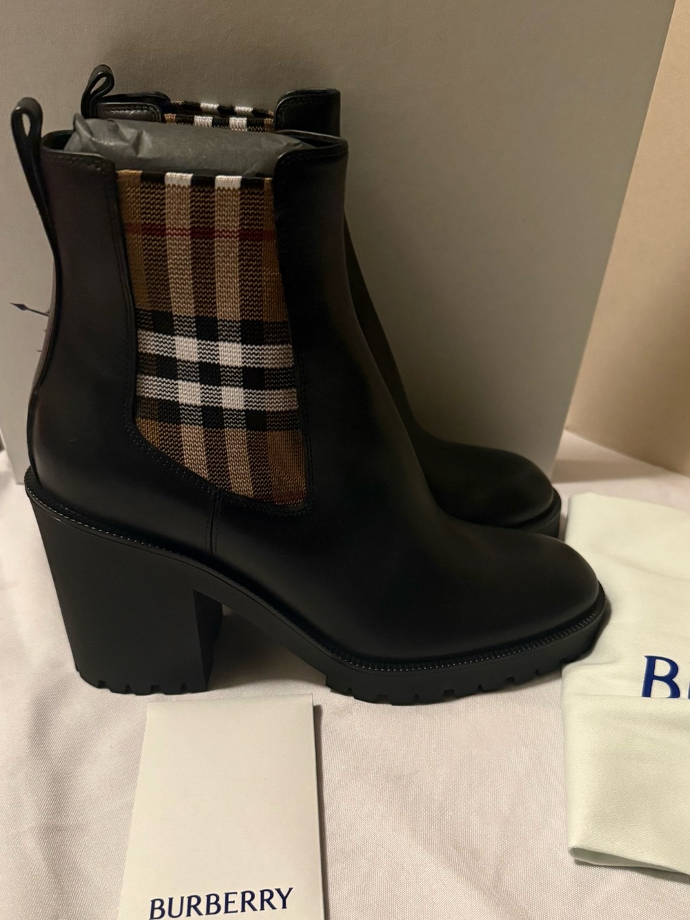 Burberry Check Panel Leather Ankle Boot Sz EUR 38 - Picture 7 of 10